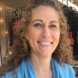 Meet your Posher, Stacy